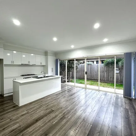Image 3 - Blake Street, Reservoir VIC 3073, Australia - Apartment for rent