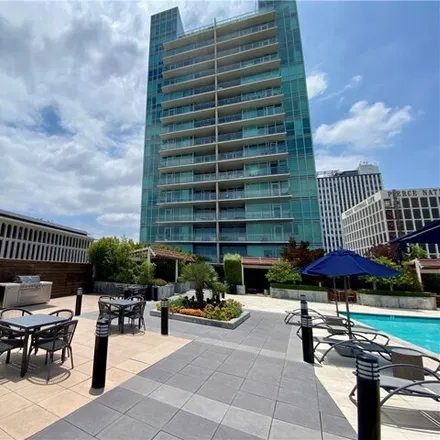 Buy this 2 bed condo on 3785 Wilshire Blvd Apt 1105 in Los Angeles, California