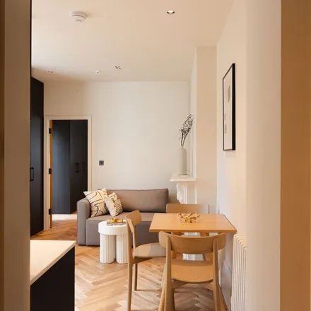 Rent this 1 bed apartment on 6 St Stephen's Crescent in London, W2 5JF