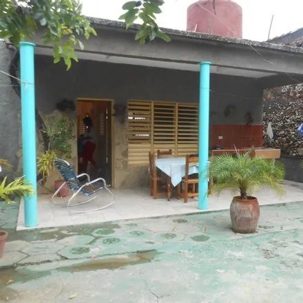 Image 1 - Trinidad, Armando Mestre, SANCTI SPIRITUS, CU - House for rent