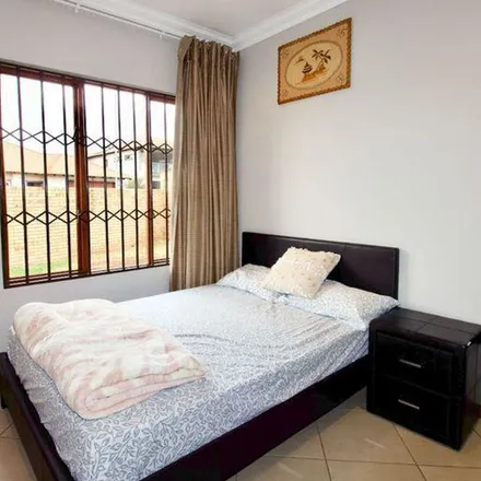 Rent this 3 bed apartment on Basson in Celtisdal, Gauteng