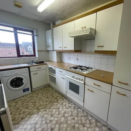 Image 2 - Pennycress, Worle, BS22 8EU, United Kingdom - Apartment for rent