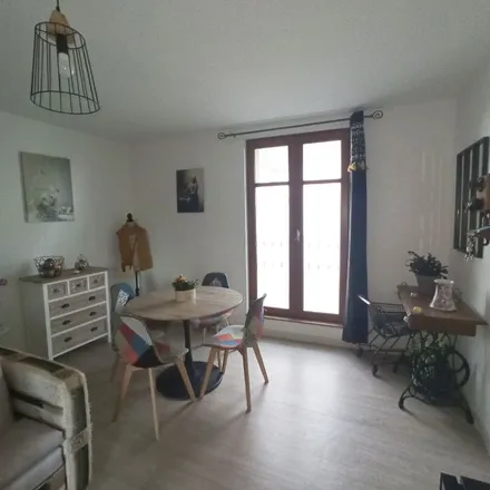 Rent this 3 bed apartment on 2268 Route des Champs Fleuris in 49350 Gennes-Val-de-Loire, France