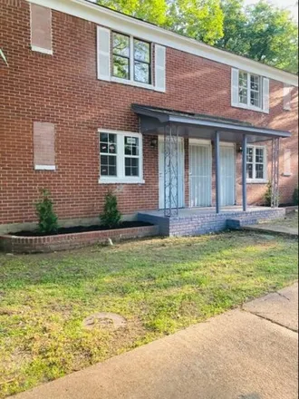 Buy this 4 bed house on 1375 Richmond Avenue in Memphis, TN 38106