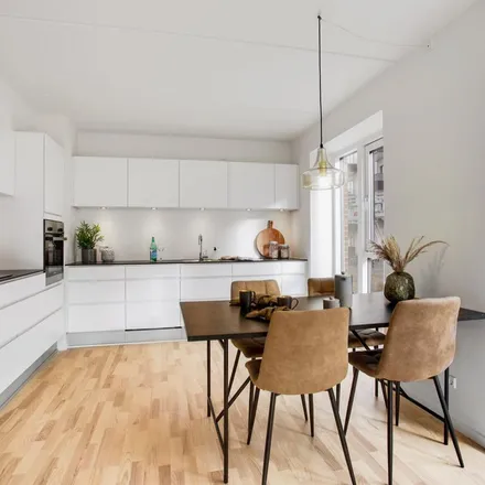Rent this 4 bed apartment on Søndre Molevej 2A in 4600 Køge, Denmark