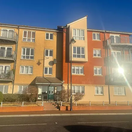 Rent this 2 bed apartment on Y Rhodfa in Barry, CF63 4BB