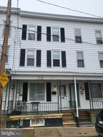 Rent this 4 bed house on 546 West Race Street in Pottsville, PA 17901