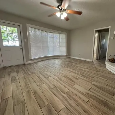 Image 2 - 255 Brigadoon Street, Friendswood, TX 77546, USA - House for rent