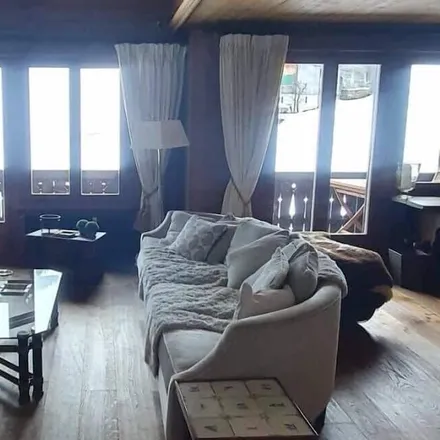 Rent this 4 bed apartment on 3780 Saanen