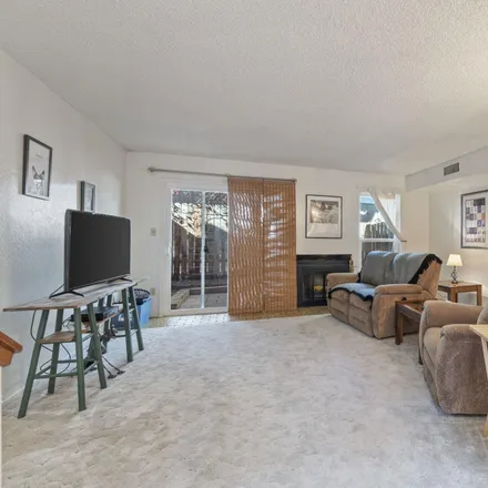 Image 3 - 3999 Baker Lane, Reno, NV 89509, USA - Townhouse for sale