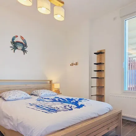 Rent this 1 bed apartment on 29550 Plonévez-Porzay