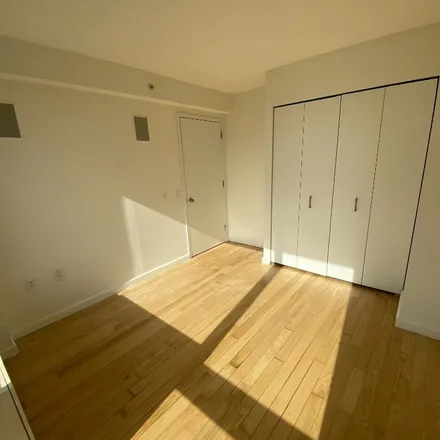 Rent this 1 bed apartment on Townsend in 350 West 37th Street, New York