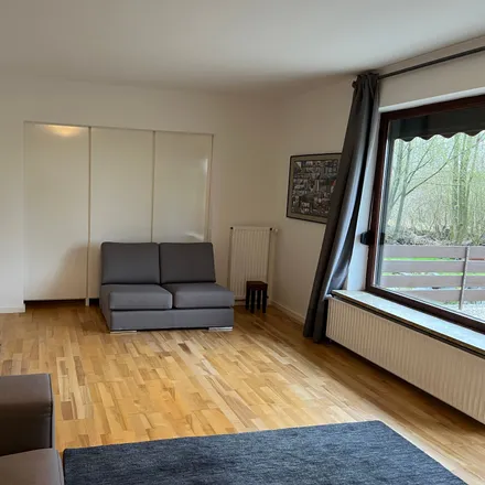 Rent this 2 bed apartment on Kadener Straße 7a in 25486 Alveslohe, Germany