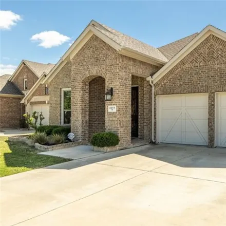 Image 3 - 2832 Green Circle Drive, Mansfield, TX 76063, USA - House for sale