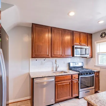 Buy this studio townhouse on 2216 Southorn Road in Middle River, MD 21220