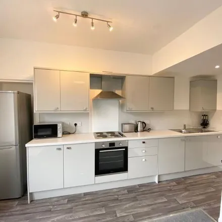 Rent this 3 bed apartment on 15 Abbotsford Place in Dundee, DD2 1DJ