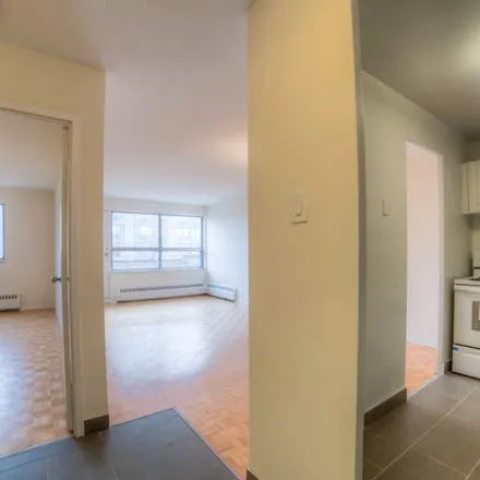 Image 6 - 100 Cedar Avenue, Richmond Hill, ON L4C 8T3, Canada - Apartment for rent