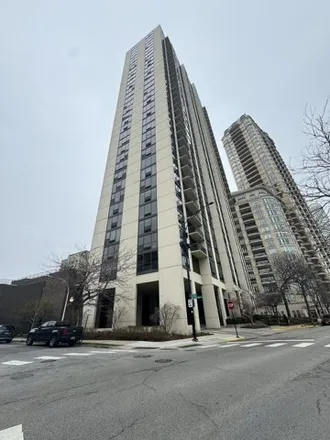 Rent this 1 bed apartment on 2500 North Lakeview in 2500 North Lakeview Avenue, Chicago