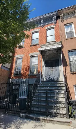 Buy this 4 bed townhouse on 221 South 4th Street in New York, NY 11211