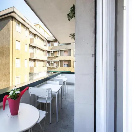 Image 3 - Via Raffaello Bertieri, 1, 20146 Milan MI, Italy - Room for rent