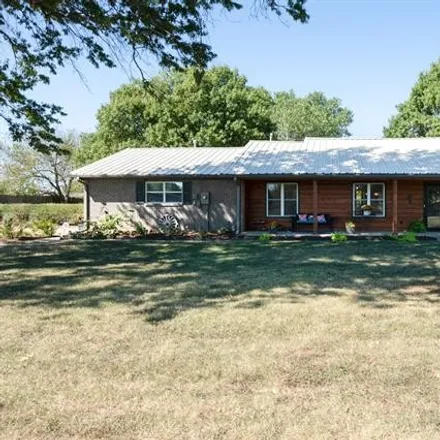 Buy this 4 bed house on 7601 North 122nd East Avenue in Owasso, OK 74055