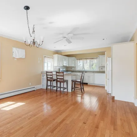 Image 7 - 96 Pleasant St, Ayer MA 01432 - House for sale