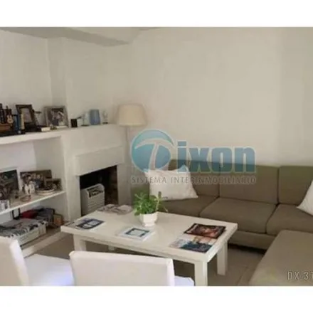Buy this 3 bed house on Padre Acevedo 1801 in Partido de San Isidro, 1643 Beccar