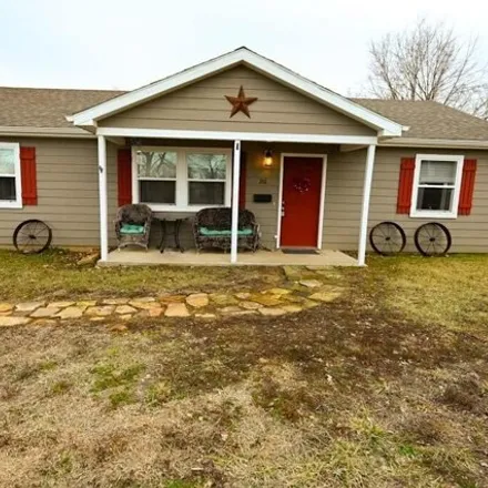 Buy this 3 bed house on unnamed road in El Dorado Springs, MO 64744