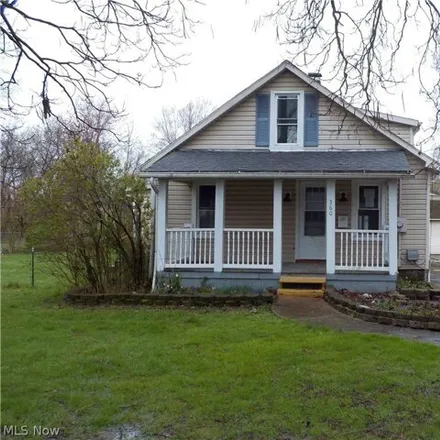 Buy this 3 bed house on 364 Taylor Avenue in Amherst, OH 44001