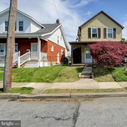 Buy this 3 bed house on 856 Spruce Street in Hagerstown, MD 21740