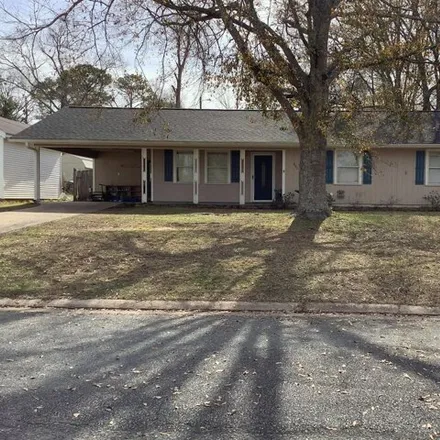 Buy this 3 bed house on 653 Magnolia Street in DeRidder, LA 70634