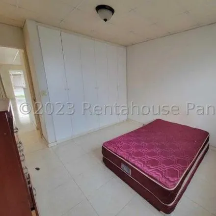 Buy this 3 bed house on Elektra in Avenida Libertador, Residencial Los Laureles
