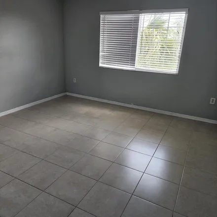 Image 5 - Wiles Road, Coconut Creek, FL 33073, USA - Apartment for rent