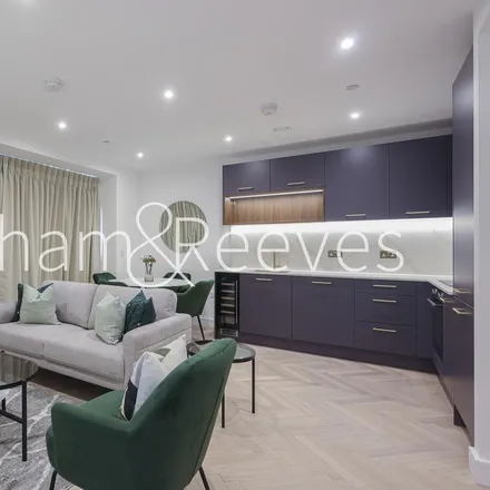 Image 1 - Love Lane, London, SE18 6HL, United Kingdom - Apartment for rent