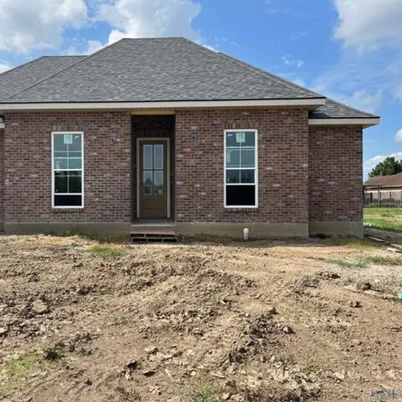 Buy this 4 bed house on 400 Lancaster Drive in Argyle, Houma