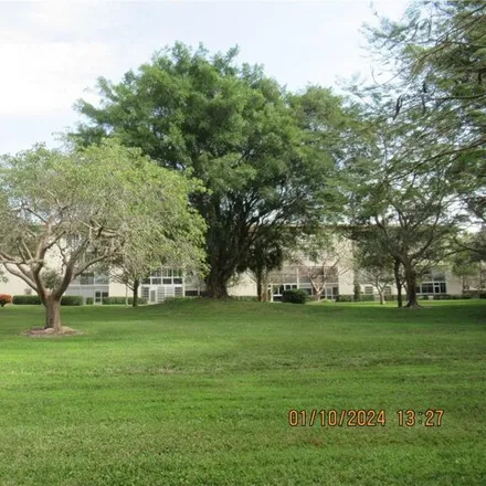 Image 8 - 2464 Antigua Circle, Coconut Creek, FL 33066, USA - Condo for rent