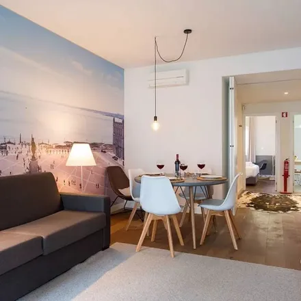Rent this 2 bed apartment on Rua do Salitre 151 in 1250-199 Lisbon, Portugal