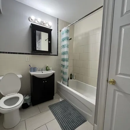 Image 7 - 207 Charlotte Street, Ottawa, ON K1N 6H3, Canada - Apartment for rent