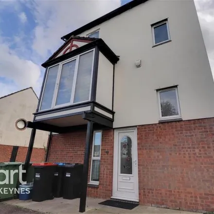 Rent this 4 bed house on Holliday Close in Milton Keynes, MK8 0AR