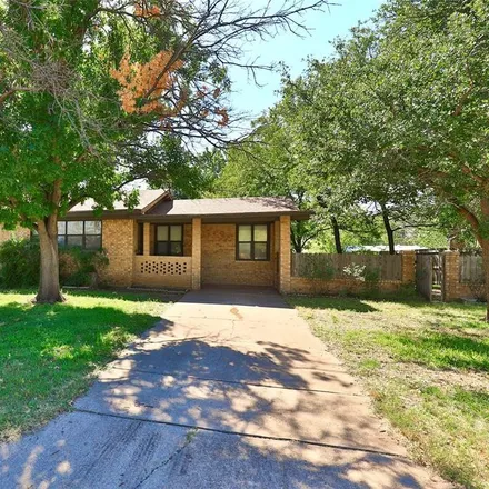 Buy this 3 bed house on 2363 South 34th Street in Abilene, TX 79605