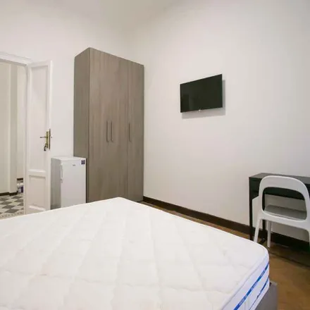 Image 2 - Piazza Maria Adelaide di Savoia, 5, 20129 Milan MI, Italy - Room for rent