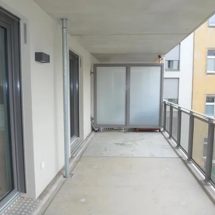 Rent this 3 bed apartment on Fritz-Reuter-Straße 14 in 01097 Dresden, Germany