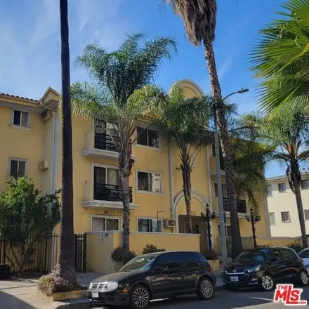 Rent this 1 bed house on 1839 Tamarind Avenue in Los Angeles, CA 90028