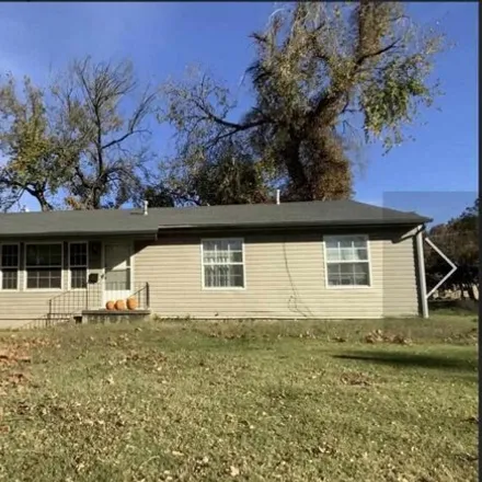 Buy this 4 bed house on 887 South McFarland Street in Stillwater, OK 74074