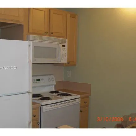 Image 6 - 6001 Southwest 70th Street, South Miami, FL 33143, USA - Apartment for rent