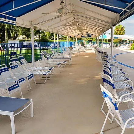 Image 2 - Villa Del Ray Golf Club, 6200 Via Delray, Delray Beach, FL 33484, USA - Apartment for rent