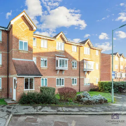 Buy this 1 bed apartment on Blackdown Close in London, N2 8JF