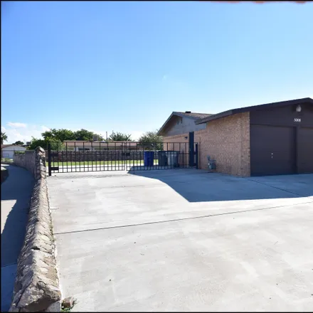 Image 5 - 5008 Sycene Court, El Paso, TX 79924, USA - House for rent