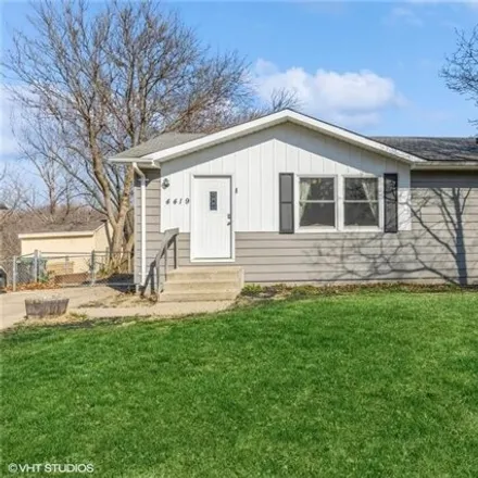 Buy this 3 bed house on 4399 Southeast 6th Street in Des Moines, IA 50315