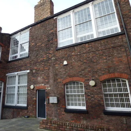 Rent this 2 bed room on Pleasant Street C.P. J.M.I. School in Pleasant Street, Knowledge Quarter